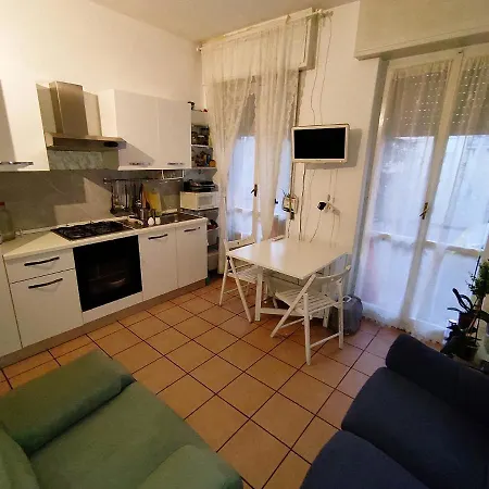 Accogliente Stanza Privata, Privatunterkunft *